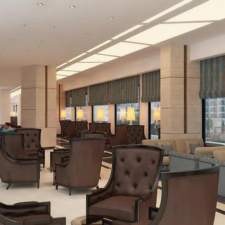 Dream World Hill מלון 5*